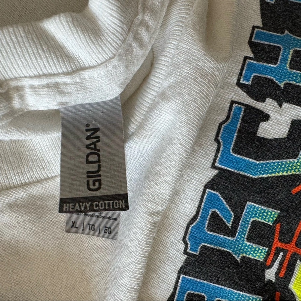 Marching Band Anime Japanese Neon Graphic T-Shirt Gildan XL White Cotton Unisex - Picture 4 of 5